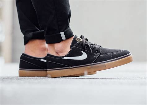 nike janoski schwarz braun|nike sb janoski black gum.